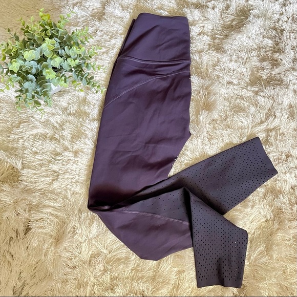 Lululemon Anew Tight - Picture 1 of 4